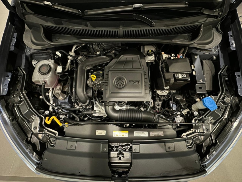 volkswagen nivus 1.0 200 tsi total flex highline automatico 4p 202515