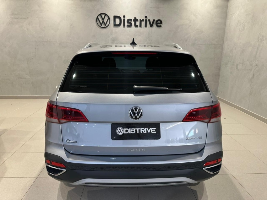 volkswagen taos 1.4 250 tsi total flex highline automatico 4p 20222