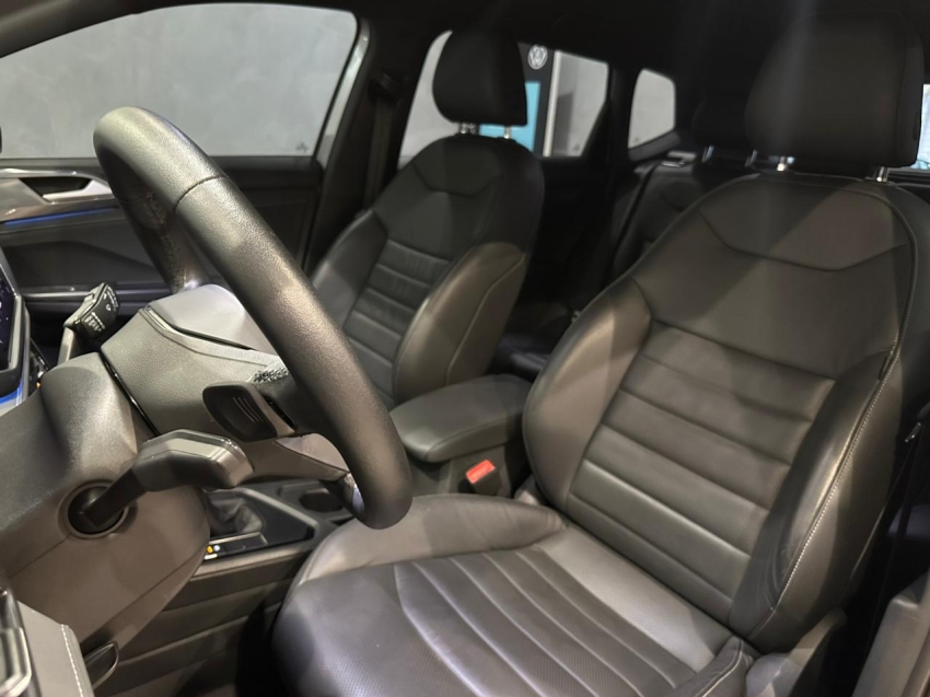 volkswagen taos 1.4 250 tsi total flex highline automatico 4p 202211