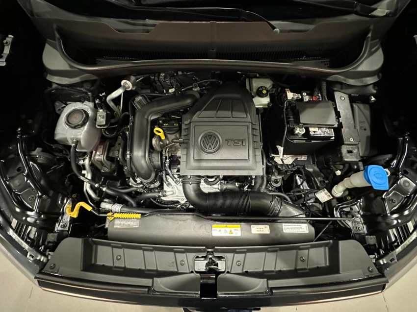 volkswagen t-cross 1.0 200 tsi total flex comfortline automatico 4p 202412