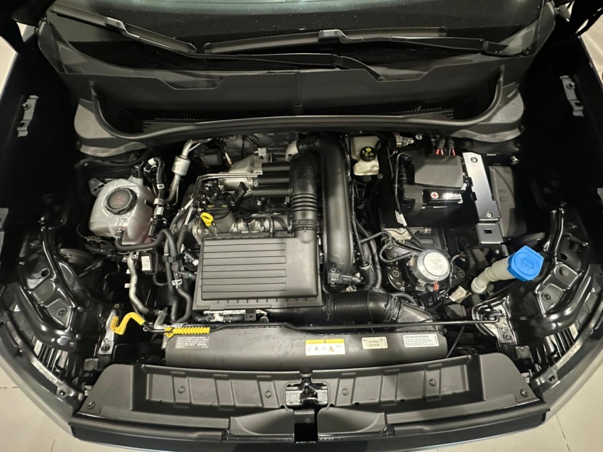 volkswagen t-cross 1.4 250 tsi total flex highline automatico 4p 202412