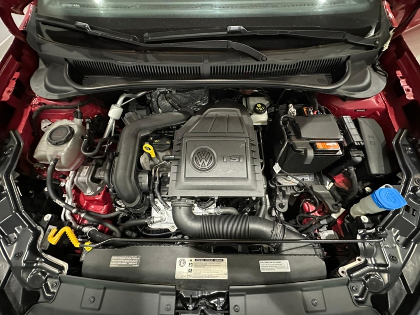 volkswagen nivus 1.0 200 tsi total flex highline automatico 4p 202112