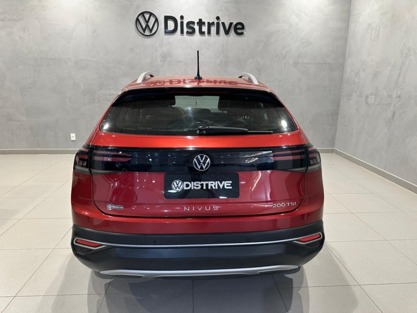 volkswagen nivus 1.0 200 tsi total flex highline automatico 4p 20212