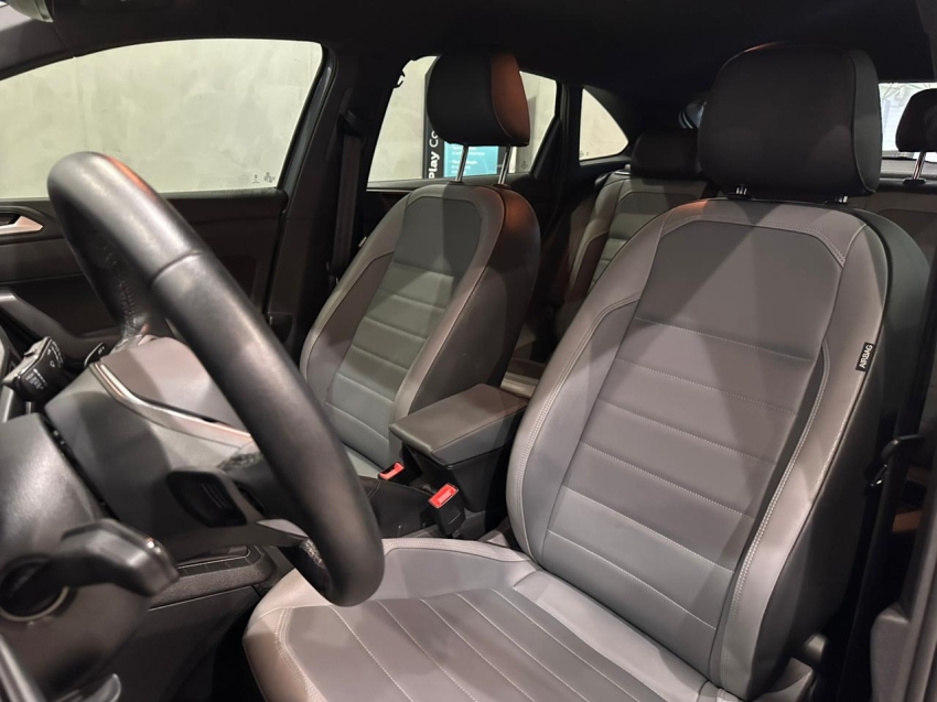 volkswagen nivus 1.0 200 tsi total flex highline automatico 4p 202410