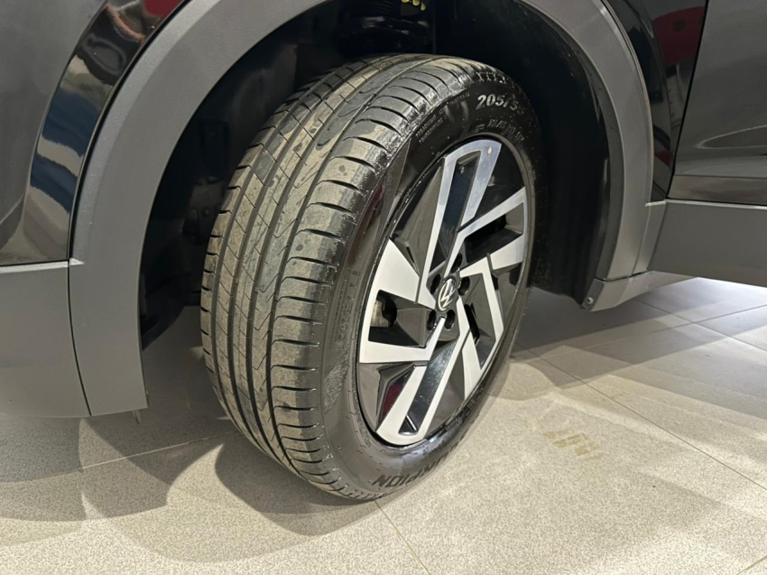 volkswagen t-cross 1.0 200 tsi total flex comfortline automatico 4p 202515