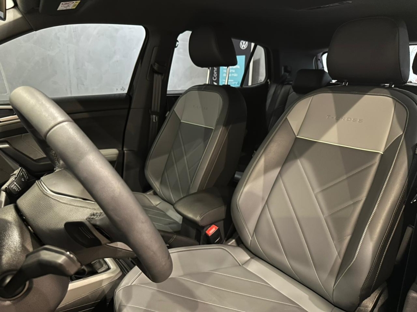 volkswagen t-cross 1.0 200 tsi total flex comfortline automatico 4p 202510