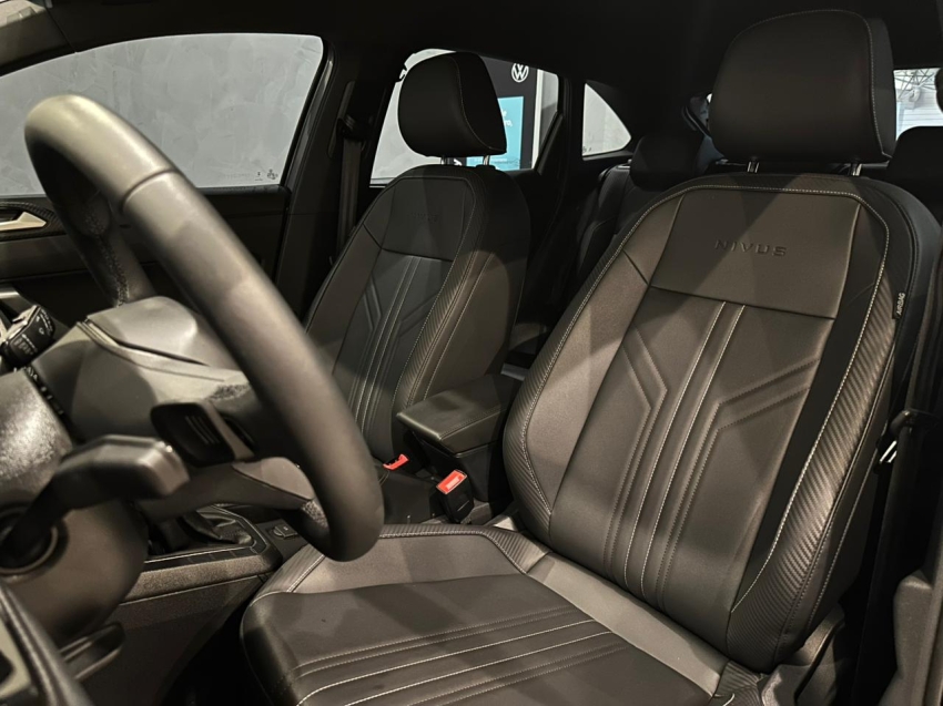 volkswagen nivus 1.0 200 tsi total flex highline automatico 4p 202510