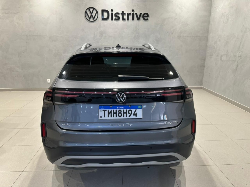 volkswagen nivus 1.0 200 tsi total flex highline automatico 4p 20252