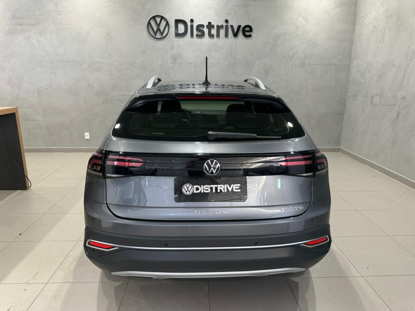 volkswagen nivus 1.0 200 tsi total flex highline automatico 4p 20242