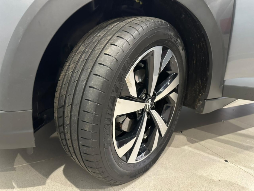 volkswagen nivus 1.0 200 tsi total flex highline automatico 4p 202415