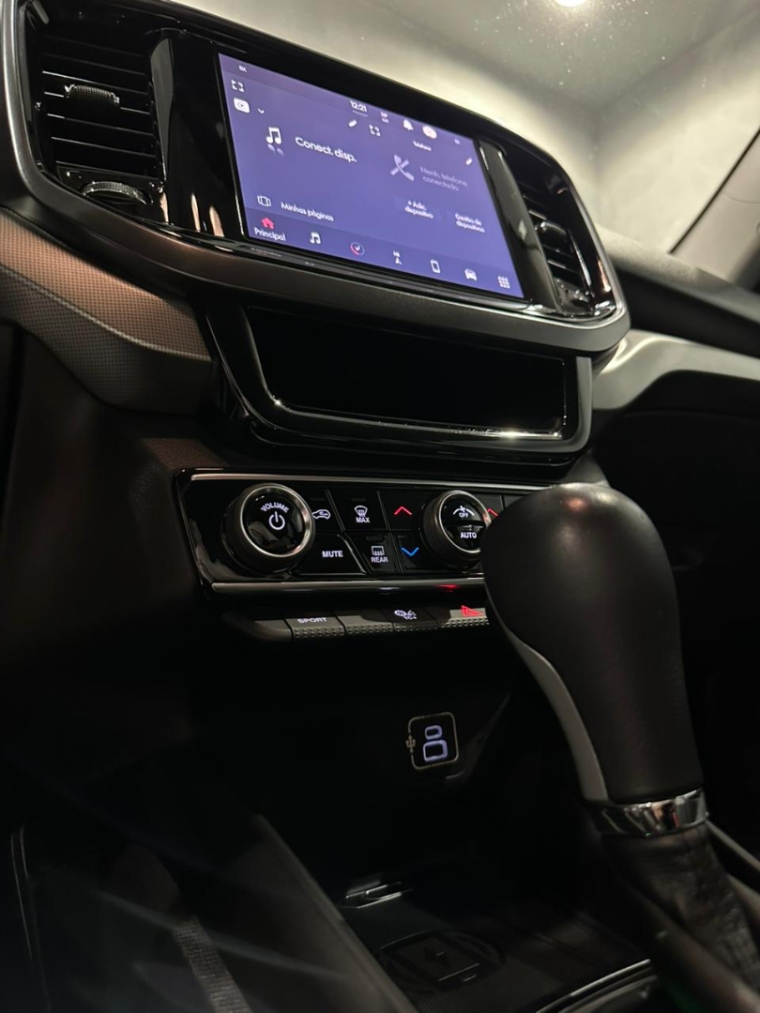 fiat toro 1.3 turbo 270 flex volcano at6 4p automatico 20228