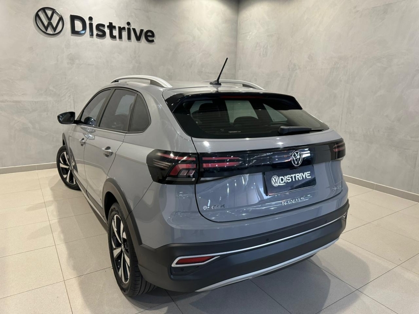 volkswagen nivus 1.0 200 tsi total flex highline automatico 4p 20243