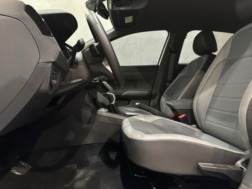 volkswagen nivus 1.0 200 tsi total flex highline automatico 4p 202310