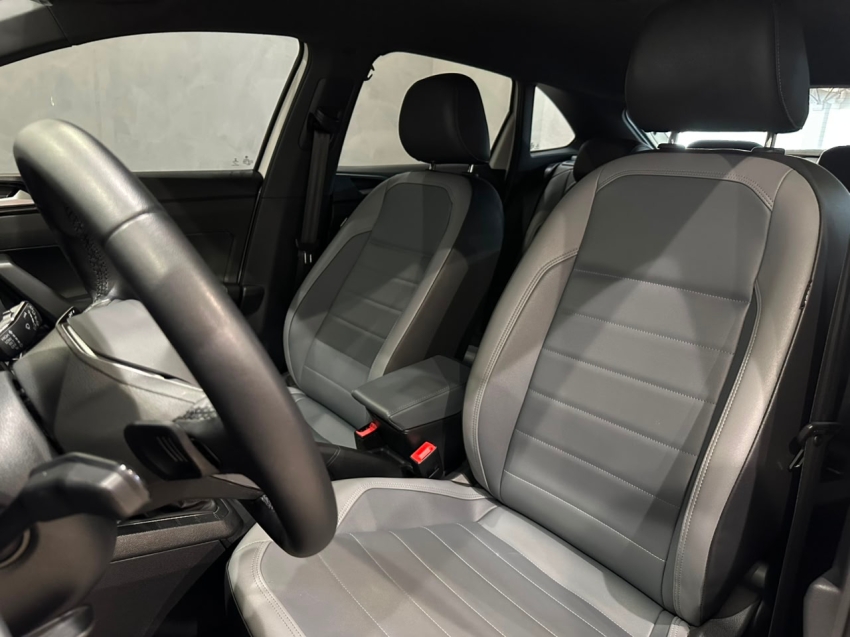 volkswagen nivus 1.0 200 tsi total flex highline automatico 4p 202311