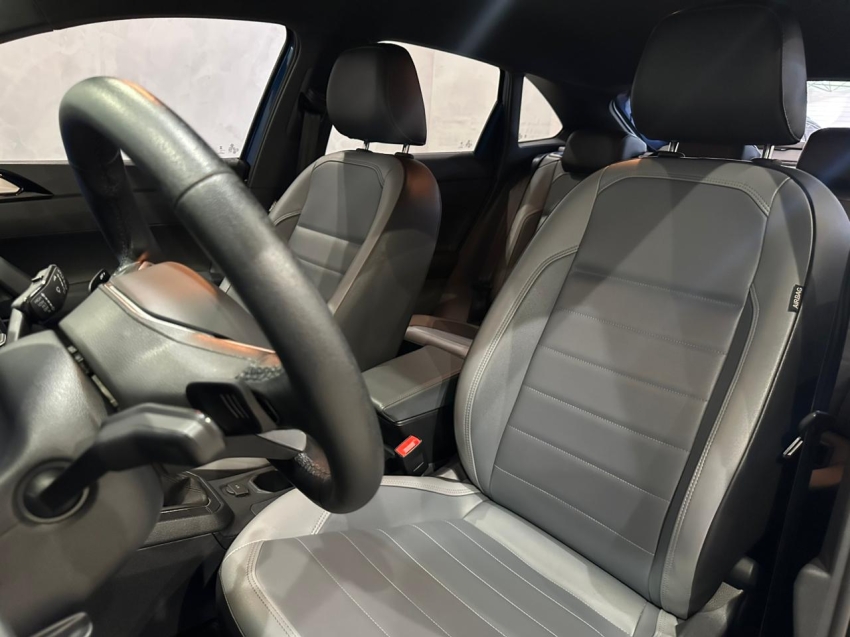 volkswagen nivus 1.0 200 tsi total flex highline automatico 4p 202310