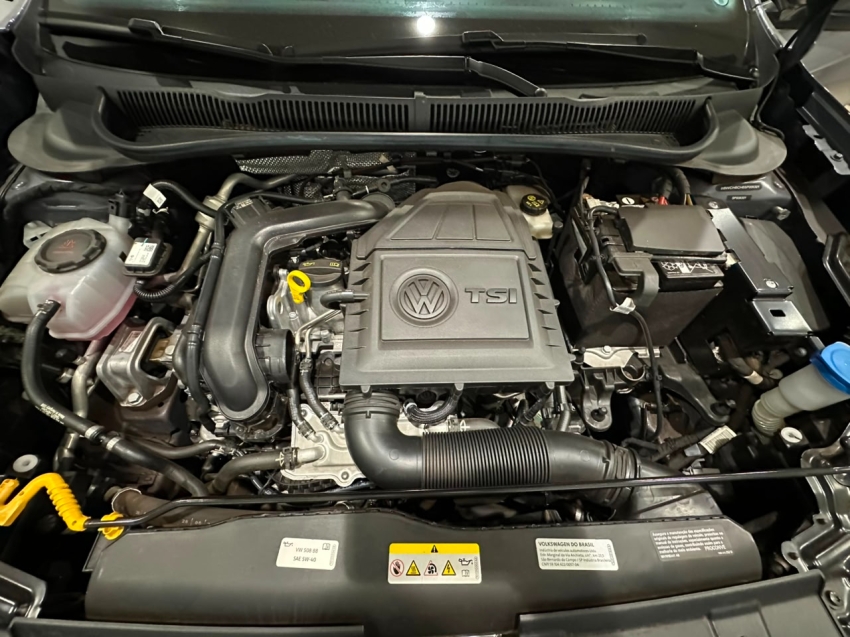 volkswagen nivus 1.0 200 tsi total flex comfortline automatico 4p 202515