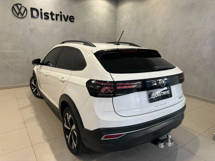 volkswagen nivus 1.0 200 tsi total flex comfortline automatico 4p 20212