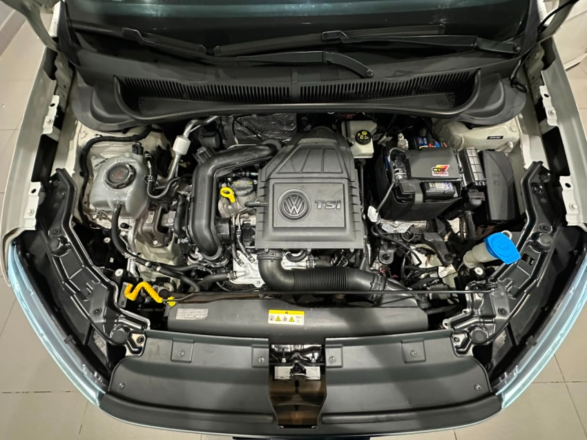 volkswagen nivus 1.0 200 tsi total flex comfortline automatico 4p 202113