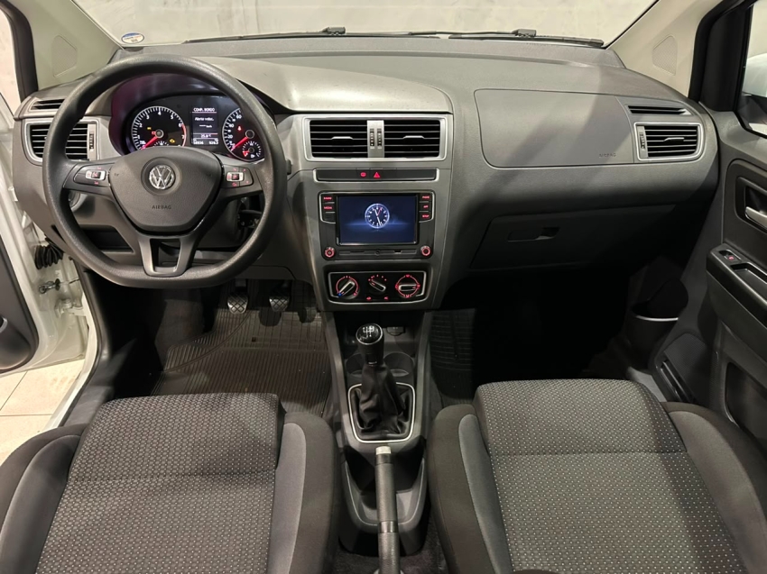 volkswagen fox 1.6 msi total flex connect 4p manual 20203