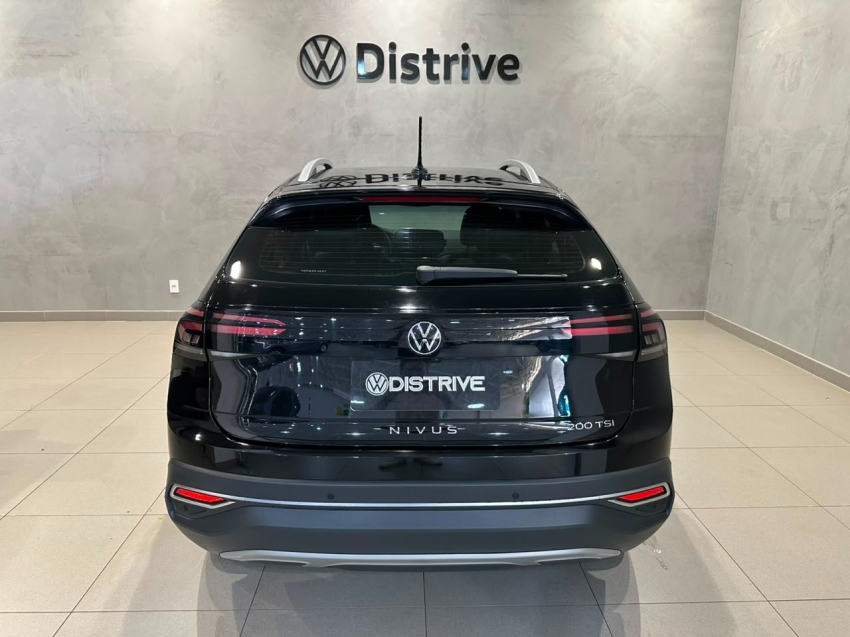 volkswagen nivus 1.0 200 tsi total flex highline automatico 4p 20243