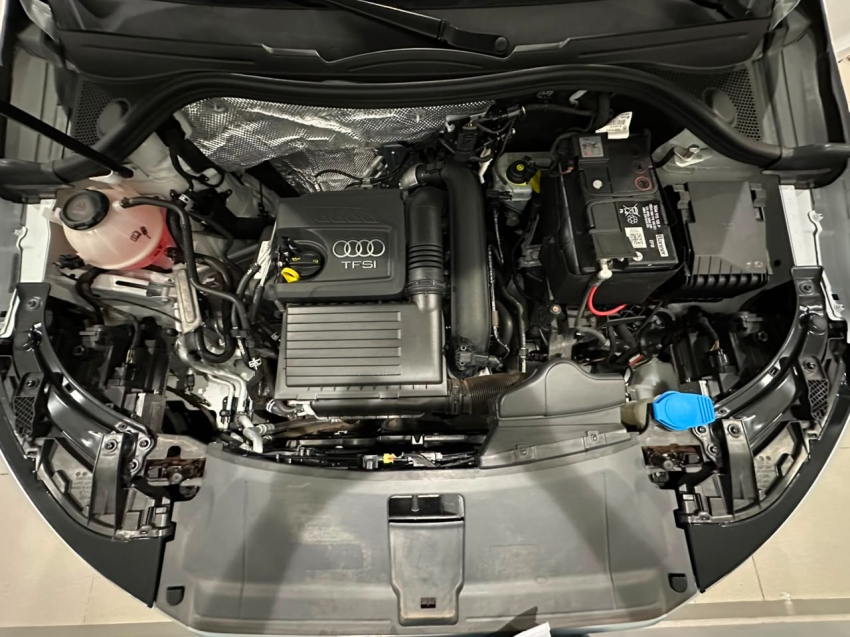 audi q3 1.4 tfsi flex prestige plus s tronic 4p automatico 201916