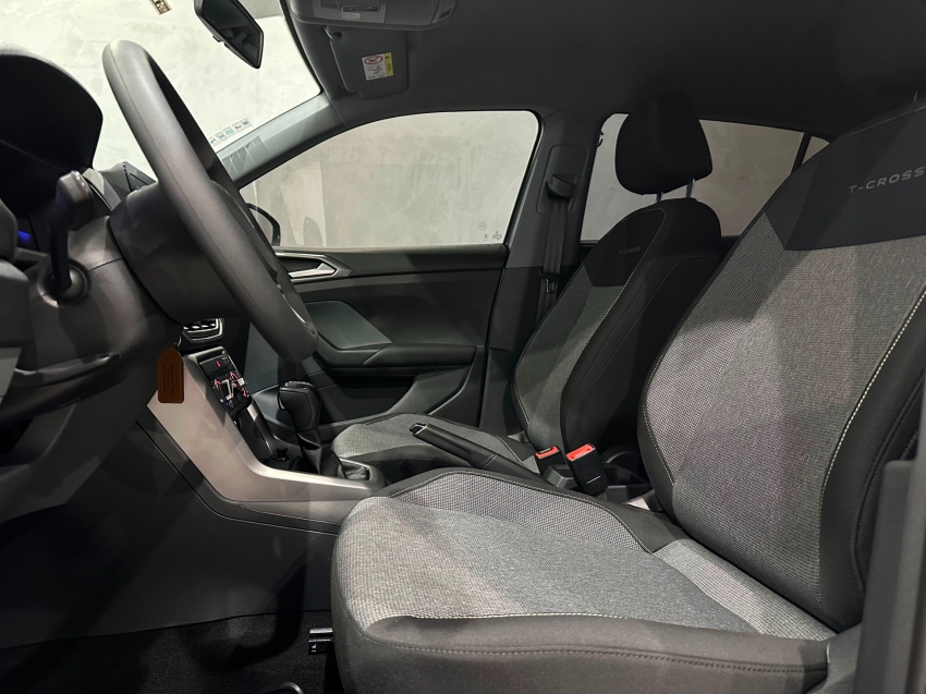 volkswagen t-cross 1.0 200 tsi total flex sense automatico 4p 202610