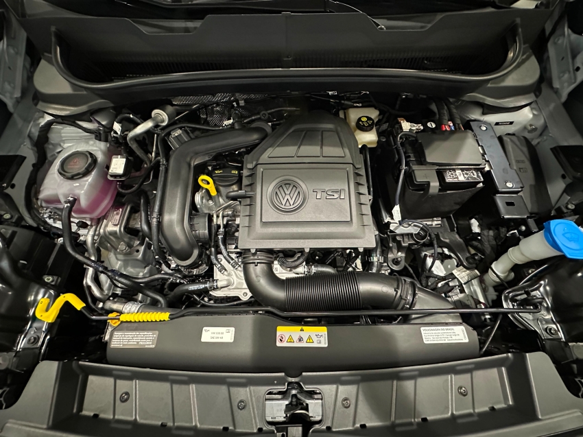 volkswagen t-cross 1.0 200 tsi total flex sense automatico 4p 202614