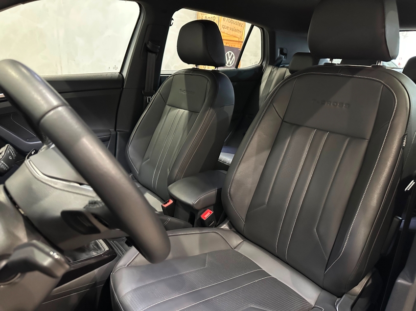 volkswagen t-cross 1.4 250 tsi total flex highline automatico 4p 202510