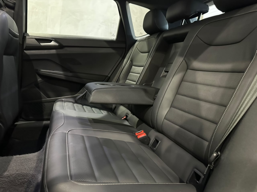 volkswagen taos 1.4 250 tsi total flex highline automatico 4p 202512