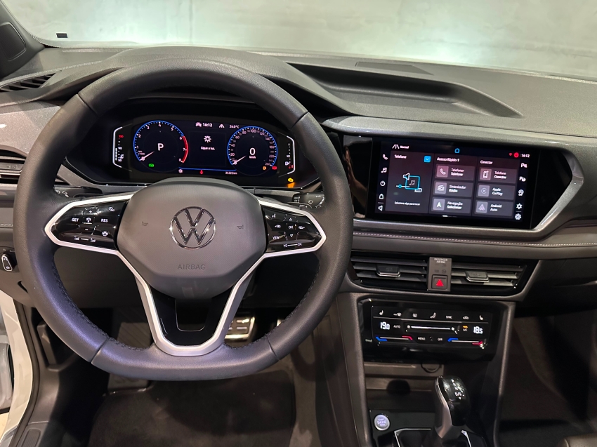 volkswagen taos 1.4 250 tsi total flex highline automatico 1.3 4p 20247