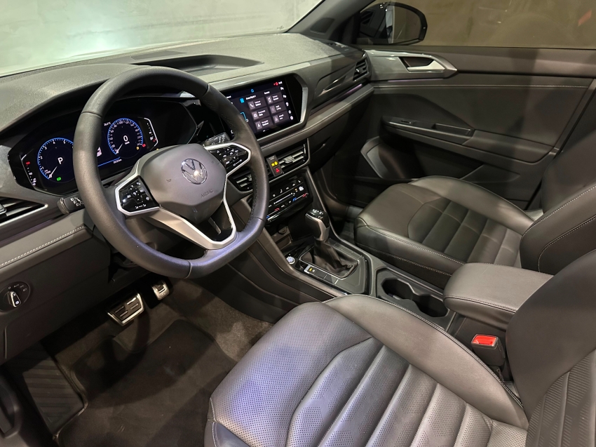 volkswagen taos 1.4 250 tsi total flex highline automatico 1.3 4p 20245