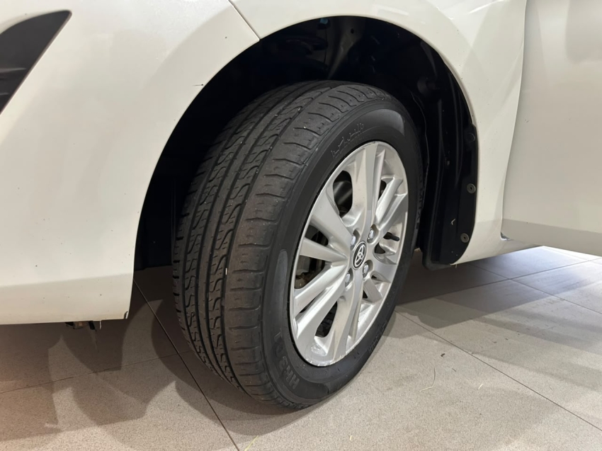 toyota yaris 1.3 16v flex xl plus tech multidrive 4p automatico 201913