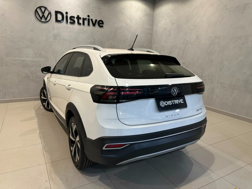 volkswagen nivus 1.0 200 tsi total flex highline automatico 4p 20242