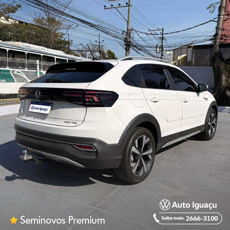 volkswagen nivus 1.0 200 tsi total flex highline automatico 4p 202410