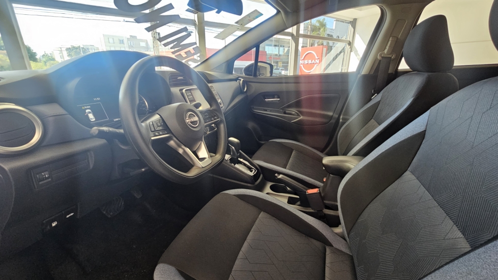 nissan versa 1.6 advance
