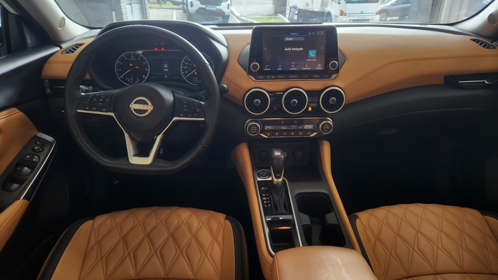 sentra exclusive