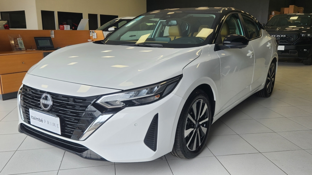 sentra exclusive