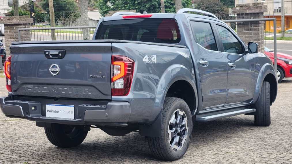 frontier 2.3 platinum 4x4 biturbo