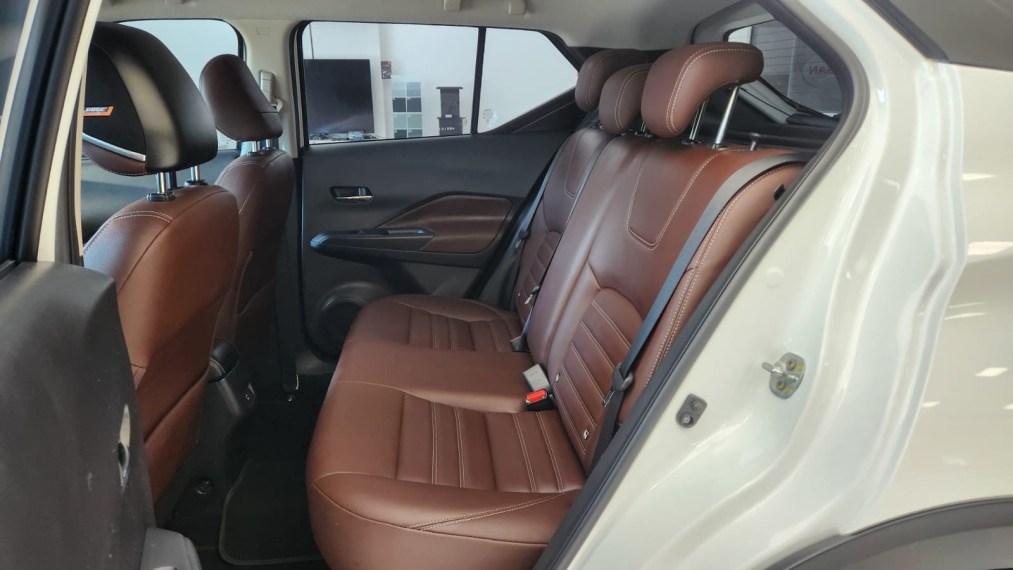 nissan kicks 1.6 exclusive