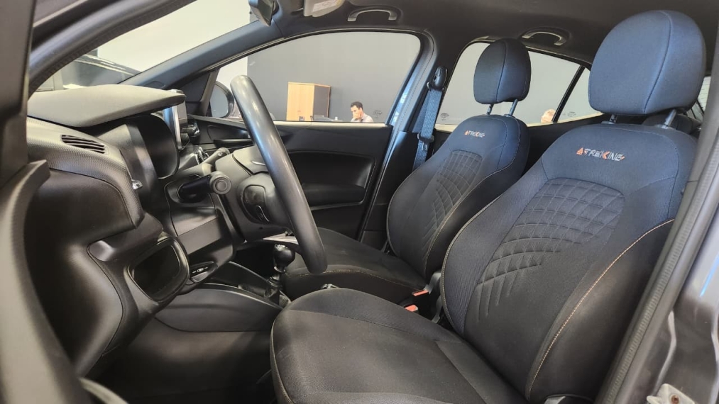 fiat argo 1.3 trekking manual6