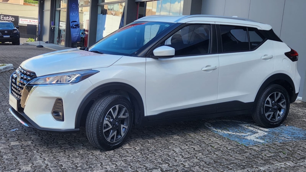 nissan kicks 1.6 sense1