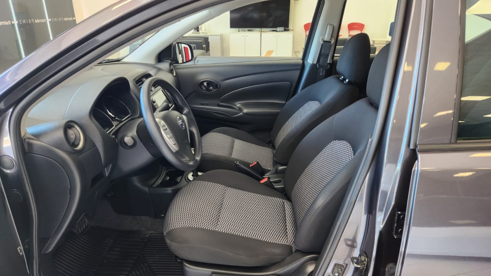 versa 1.6 special edition4