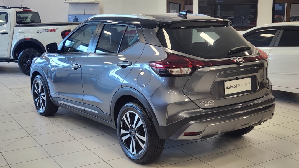 kicks 1.6 exclusive2