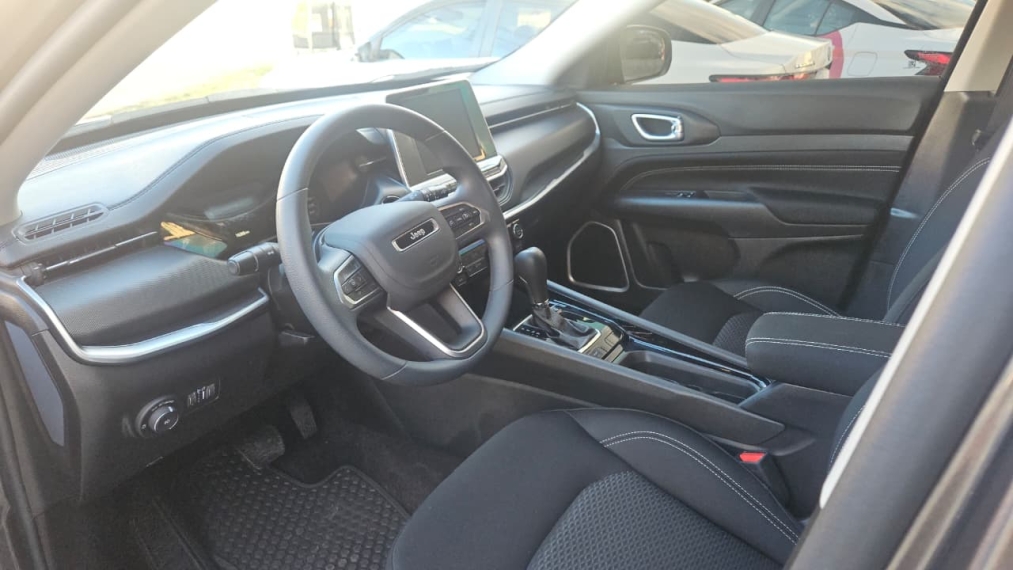 jeep compass 1.3 t270 turbo5