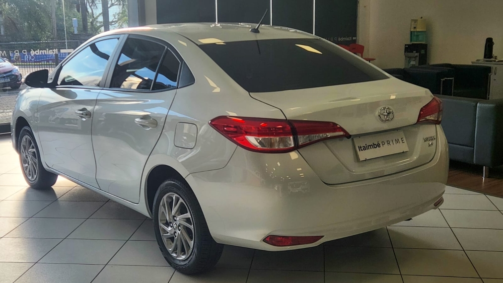 toyota yaris 1.5 xs2