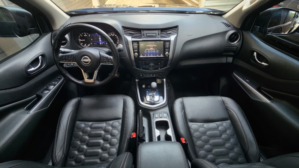 nissan frontier 2.3 platinum5