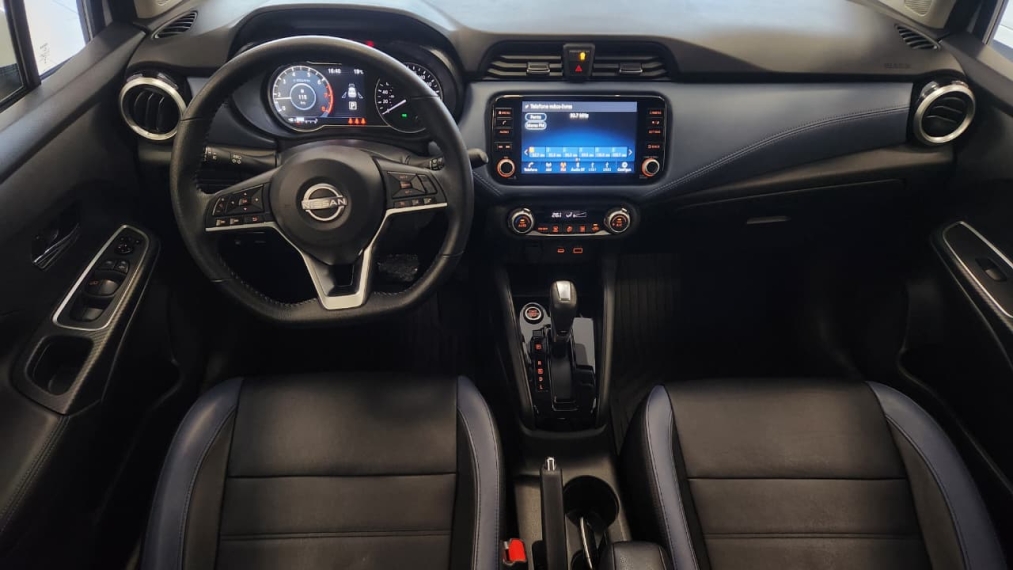 nissan versa 1.6 exclusive4