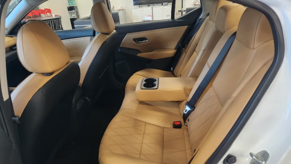 nissan sentra 2.0 exclusive premium6