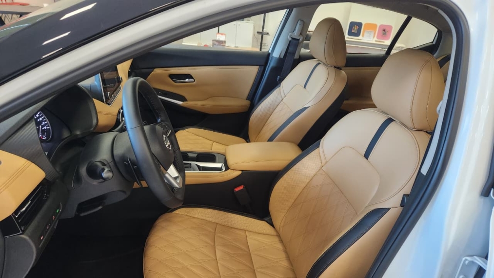 nissan sentra 2.0 exclusive premium5