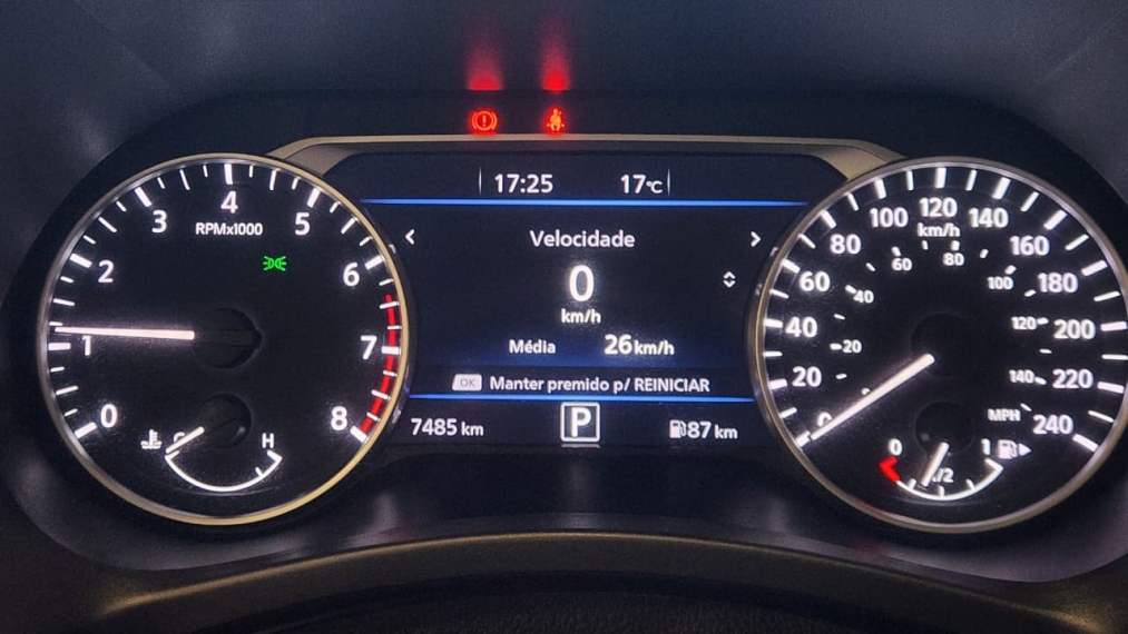 nissan sentra 2.0 exclusive premium7